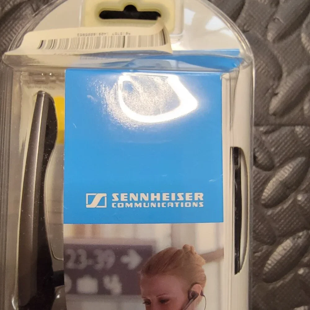 Sennheiser PC 121 Single-Sided In-Ear Headset, 2.5 mm & 3.5 mm Jacks, Black, New